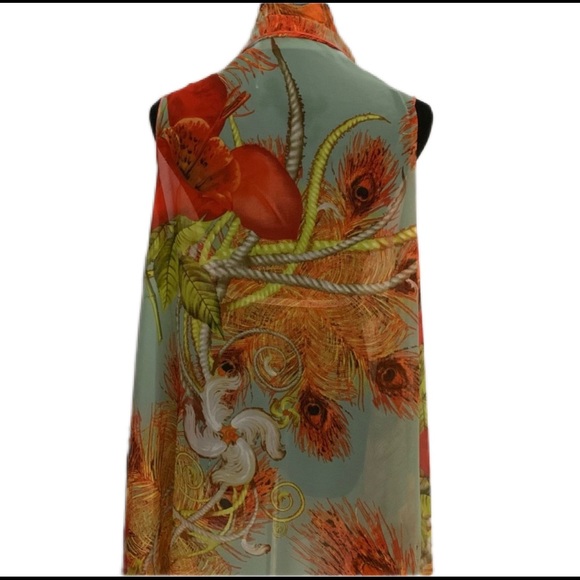 Lightweight Sheer Floral Spring Wrap Scarf | Armholes | SZ S - Picture 4 of 7